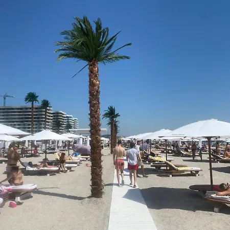 Casa Del Mar 아파트 마마이아